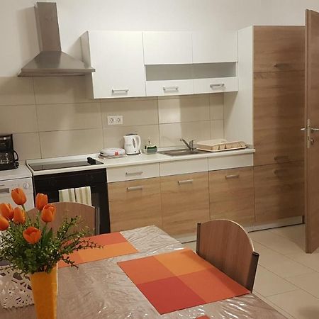 Apartment Orange Brist プーラ エクステリア 写真
