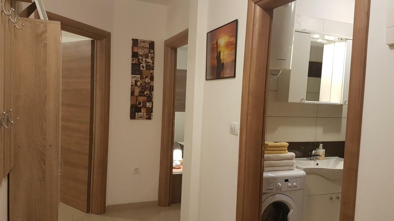 Apartment Orange Brist プーラ エクステリア 写真