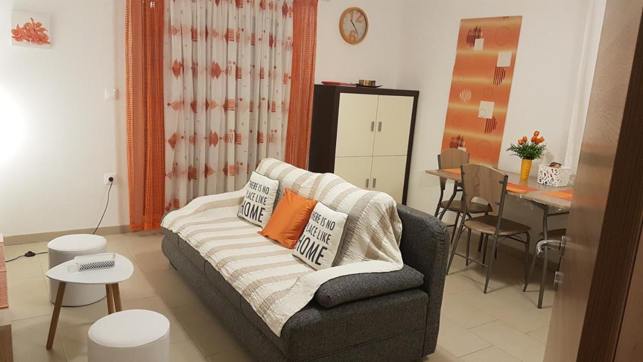 Apartment Orange Brist プーラ エクステリア 写真